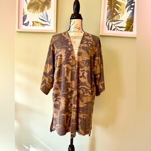Women’s BLVD Gray and Olive Camo Cardigan Size S/M